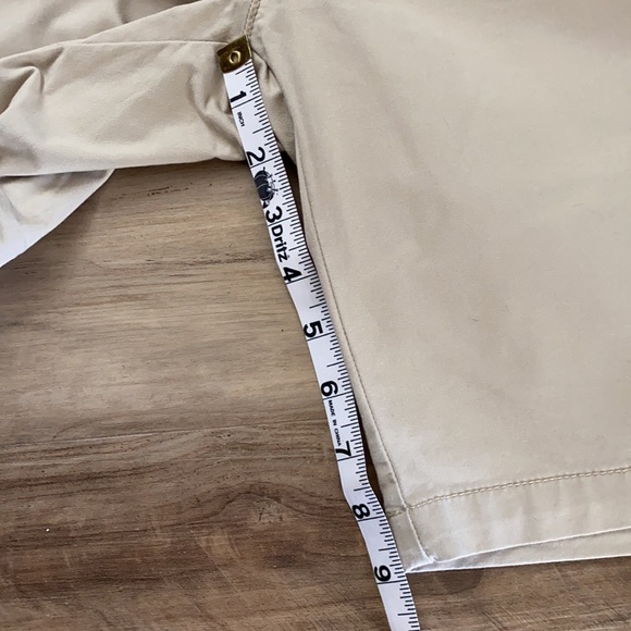 Old Navy Shorts - Picture 3 of 4